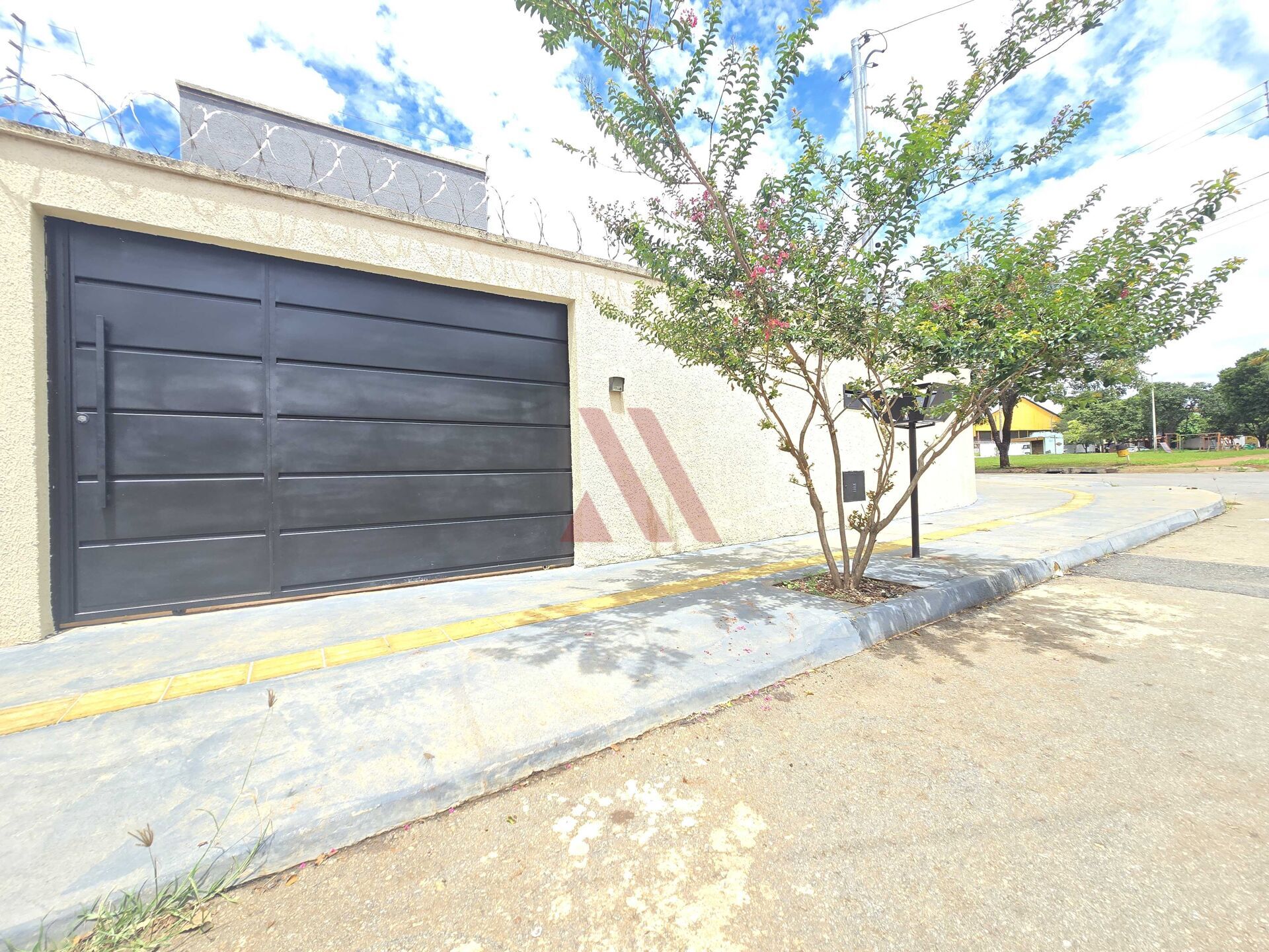 Casa, 3 quartos, 88 m² - Foto 1