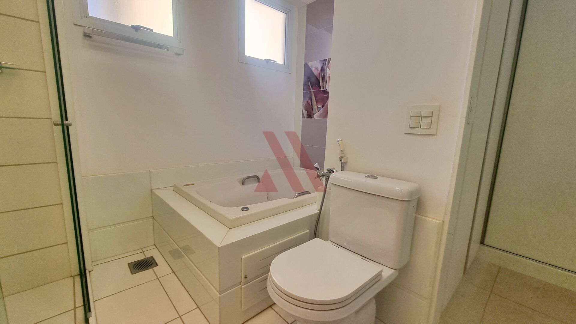 Apartamento para alugar com 3 quartos, 130m² - Foto 7