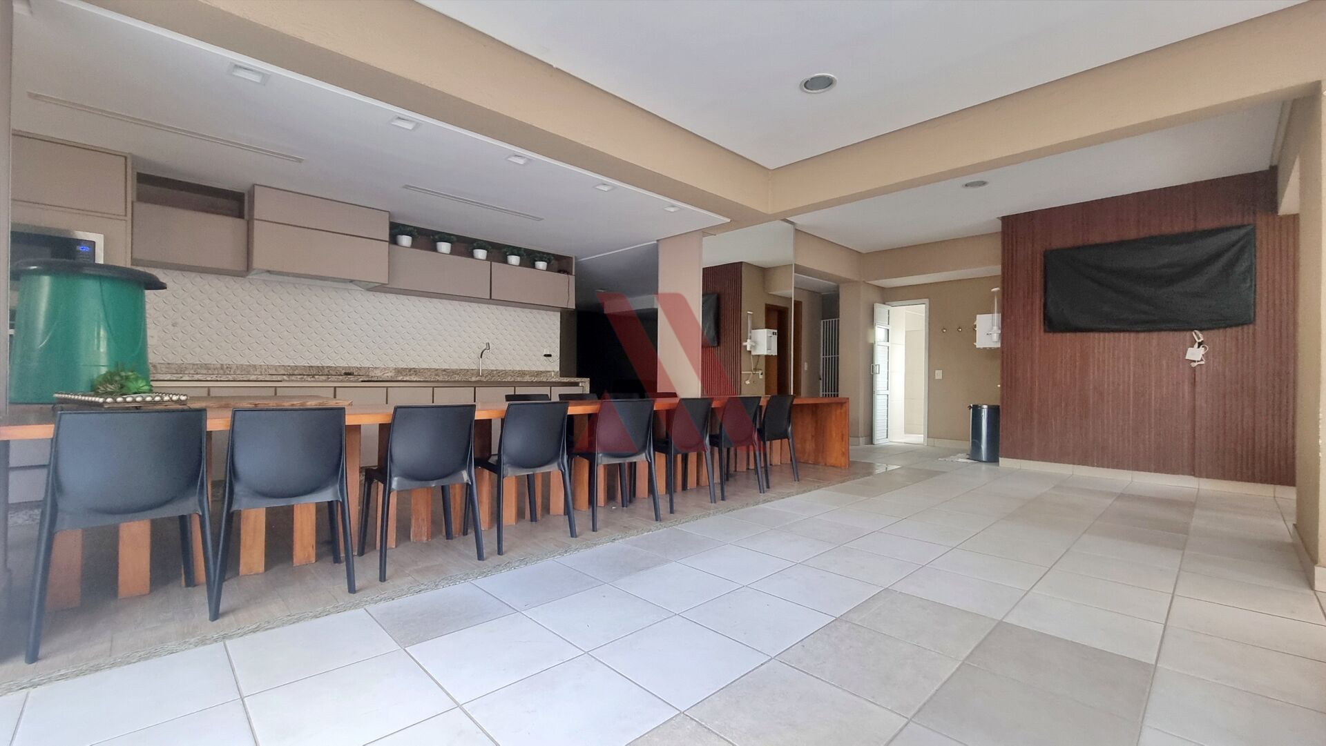Apartamento para alugar com 3 quartos, 130m² - Foto 16