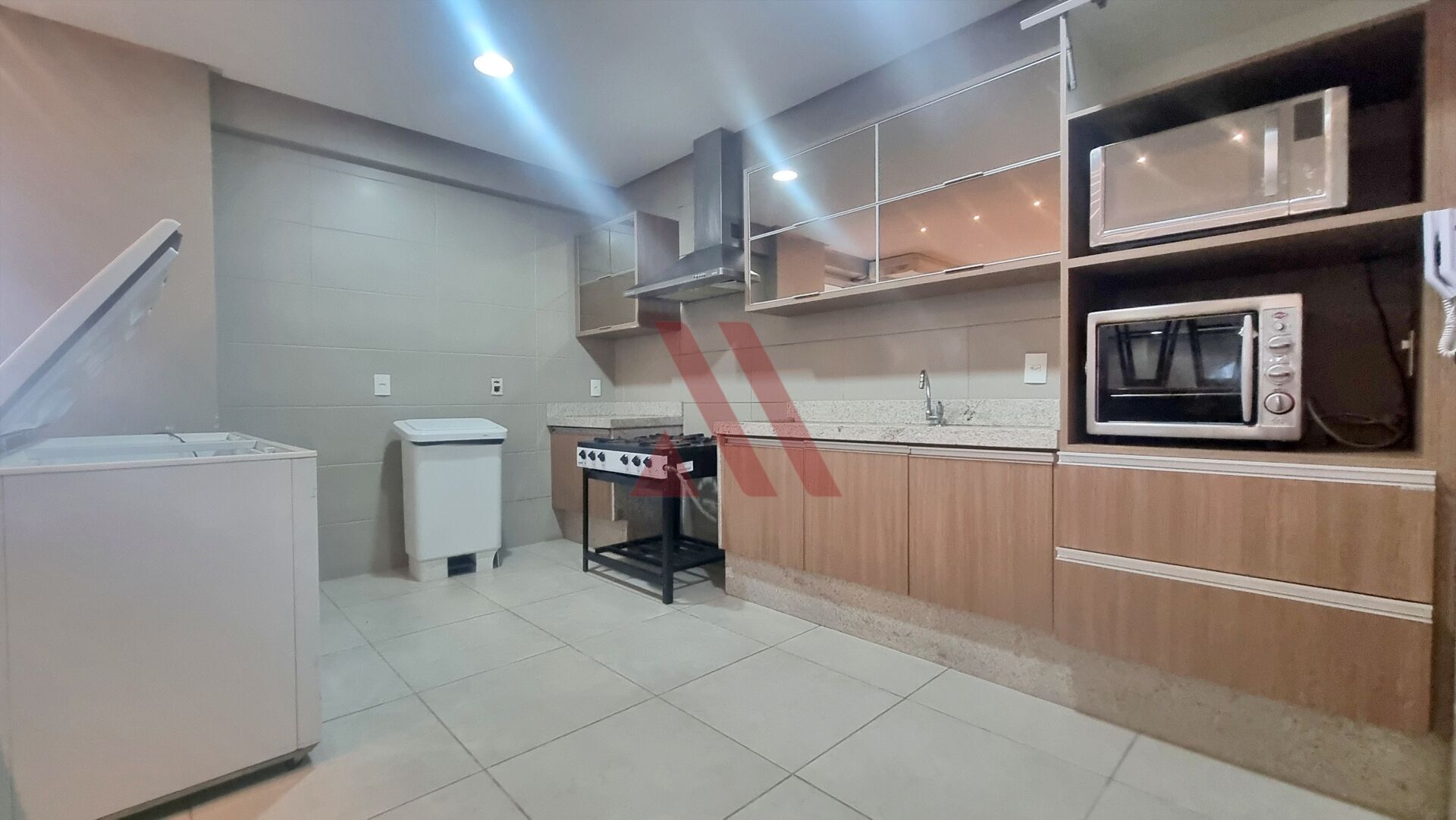 Apartamento para alugar com 3 quartos, 130m² - Foto 23