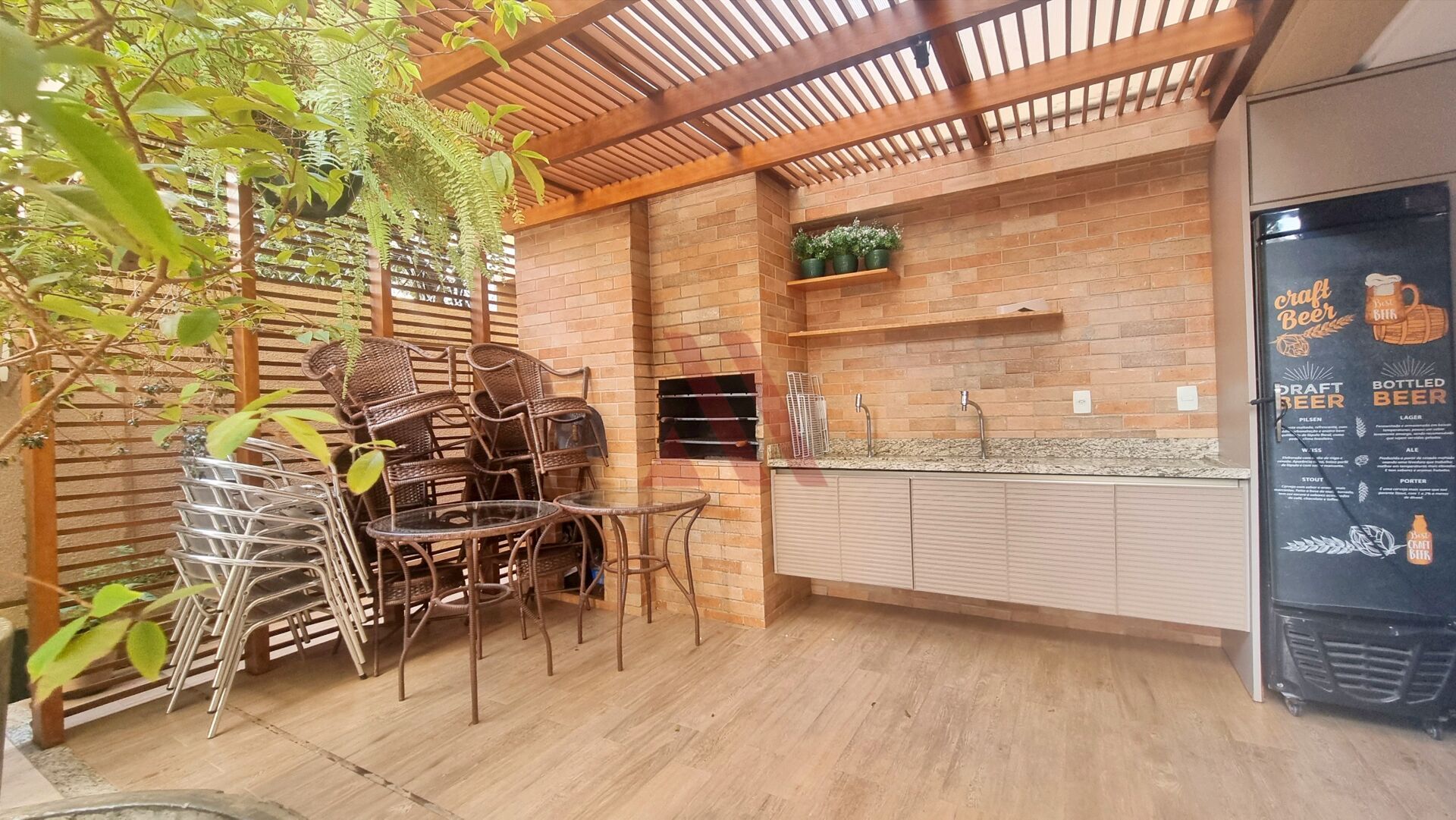 Apartamento para alugar com 3 quartos, 130m² - Foto 19