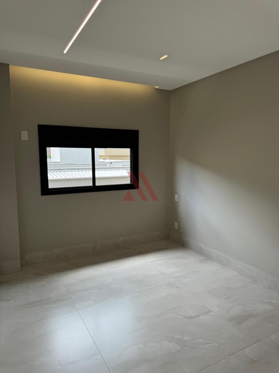 Sobrado à venda com 4 quartos, 299m² - Foto 11