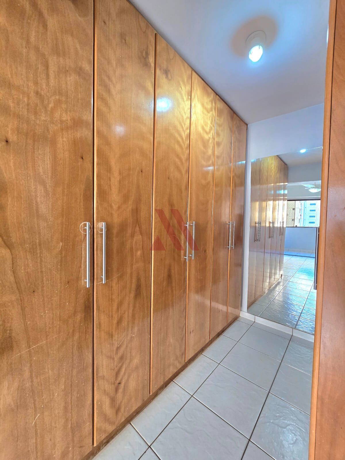 Apartamento para alugar com 3 quartos, 110m² - Foto 3