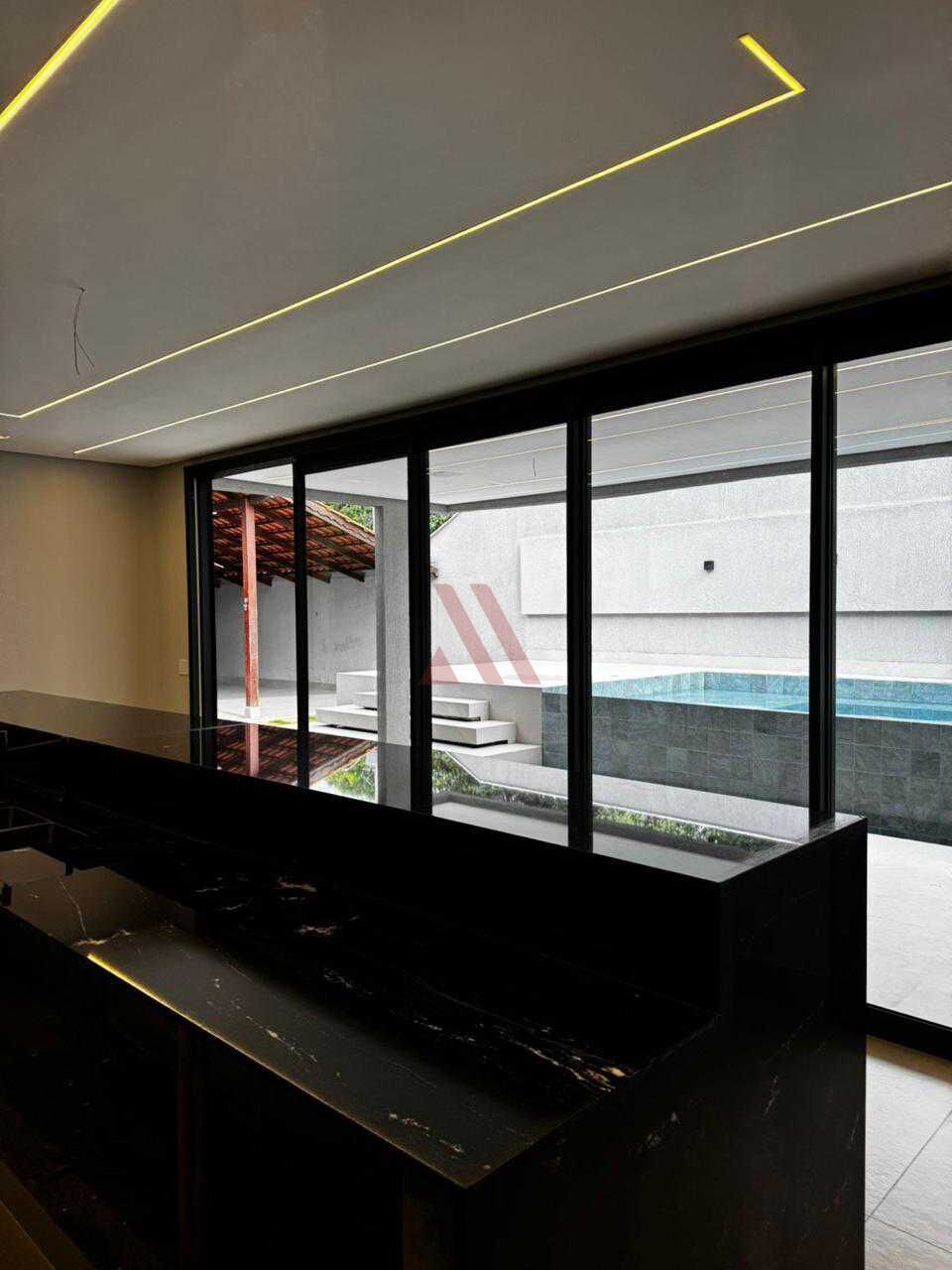 Casa, 3 quartos, 300 m² - Foto 3