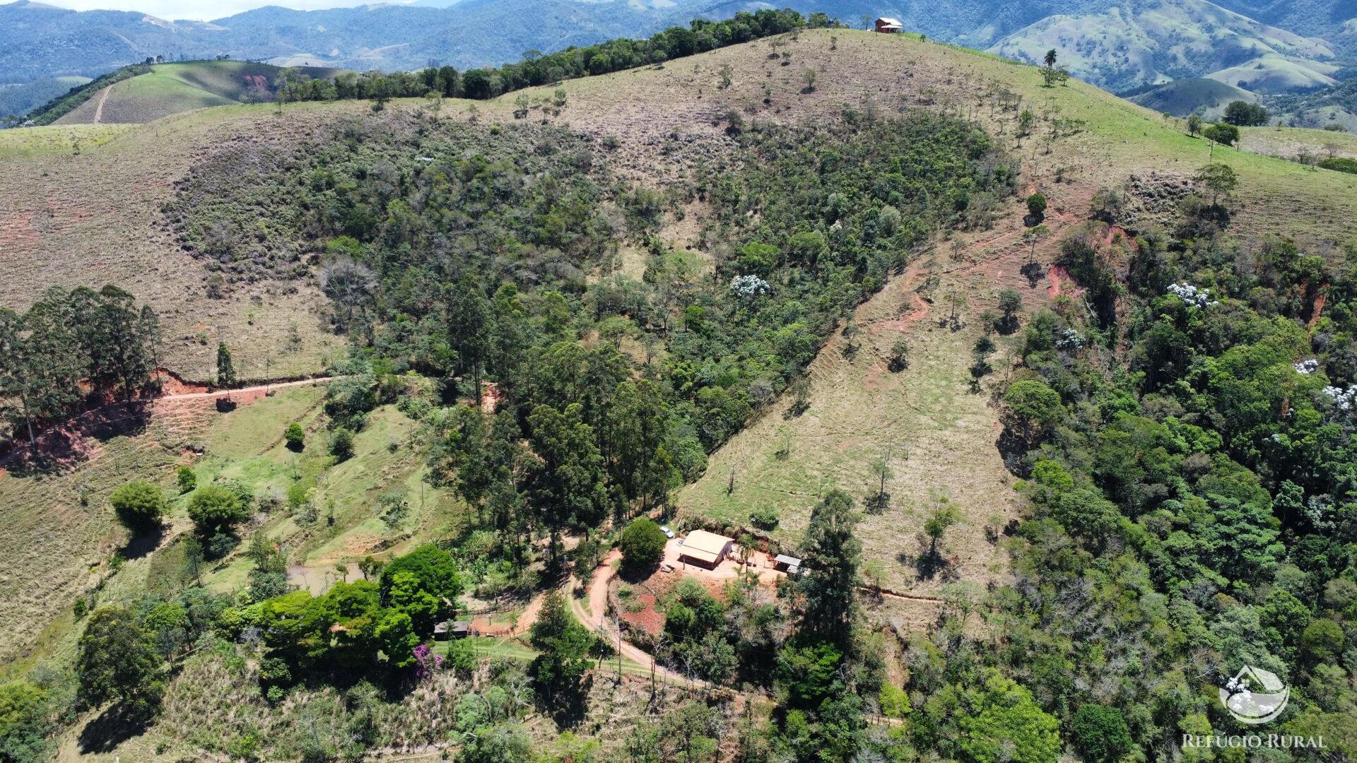 Fazenda à venda com 1 quarto, 72600m² - Foto 1