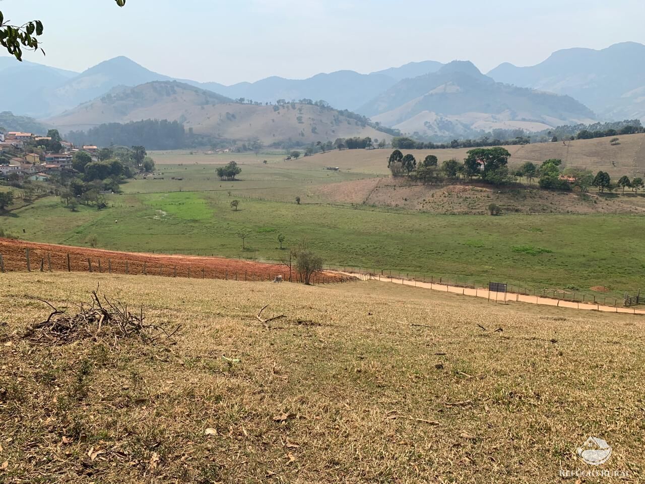 Fazenda à venda com 1 quarto, 1400m² - Foto 4