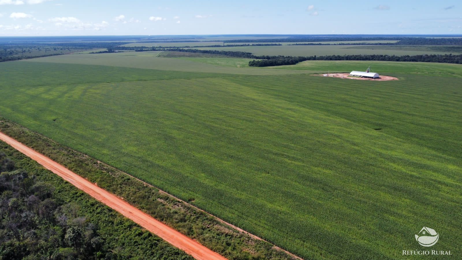 Fazenda à venda com 2 quartos, 48700000m² - Foto 1