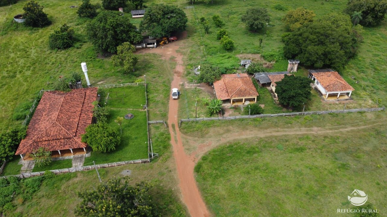 Fazenda à venda com 4 quartos, 48400000m² - Foto 1