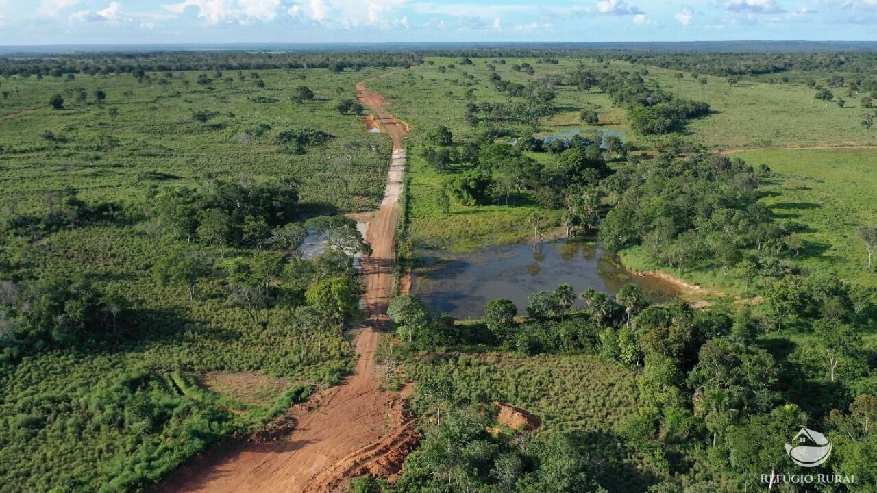 Fazenda à venda com 1 quarto, 7550400m² - Foto 17