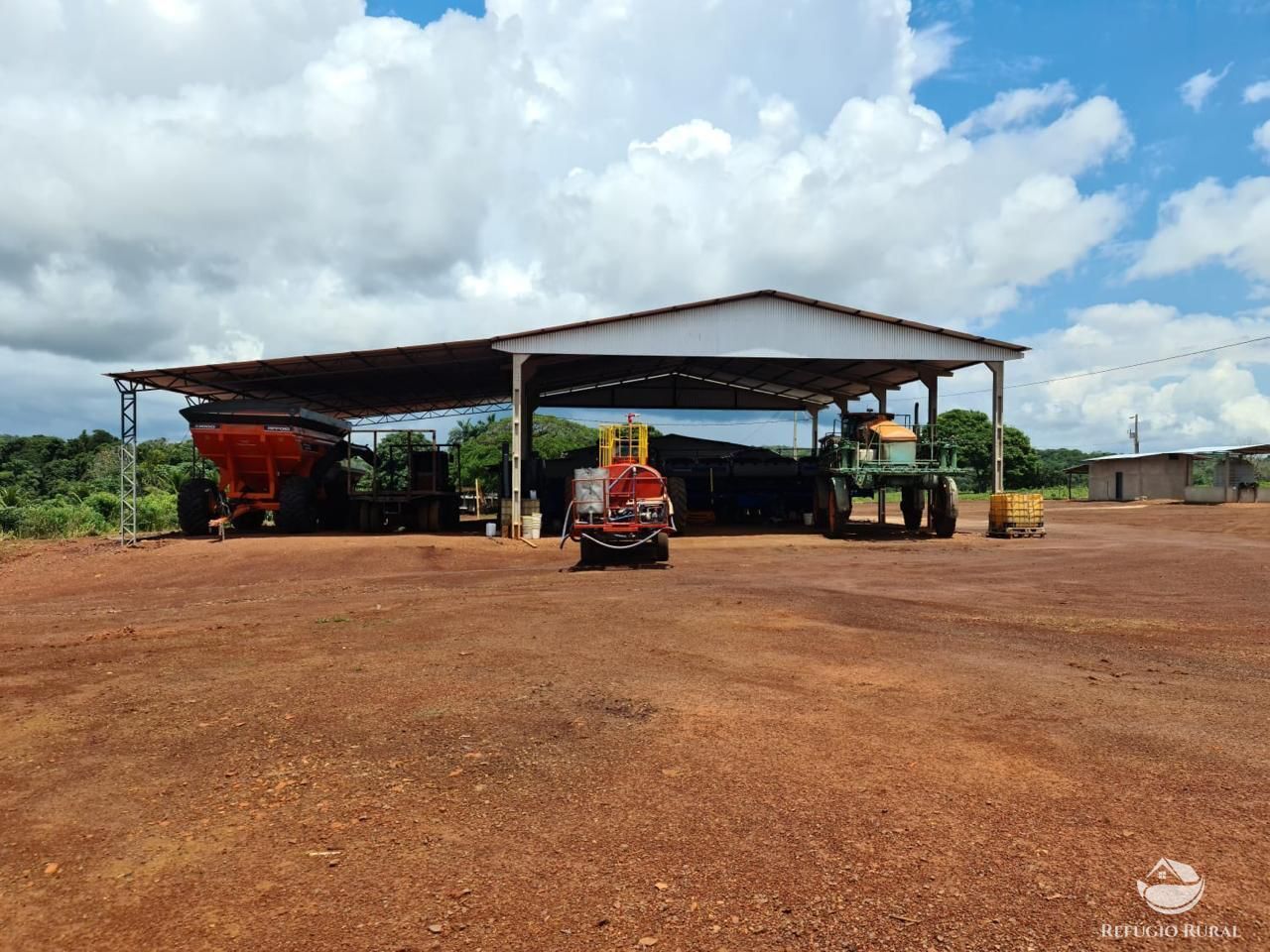 Fazenda à venda com 8 quartos, 13497100m² - Foto 6