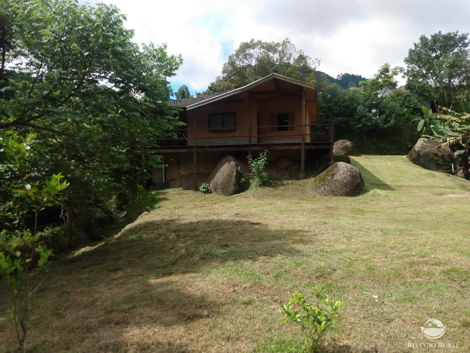 Fazenda à venda com 3 quartos, 1000m² - Foto 3