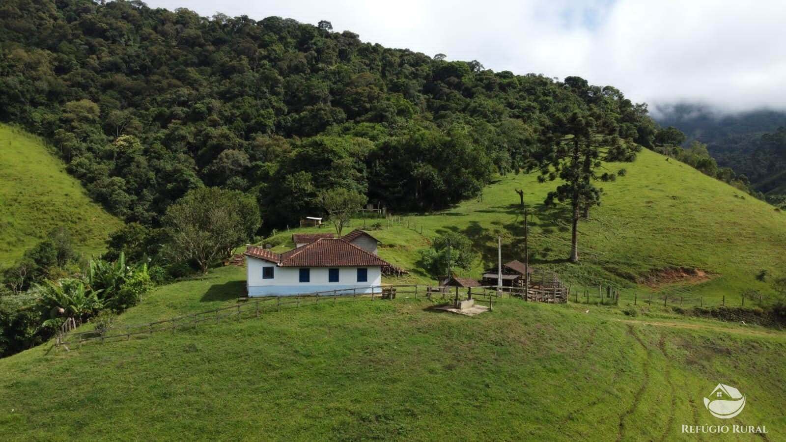 Fazenda à venda com 1 quarto, 142700m² - Foto 7