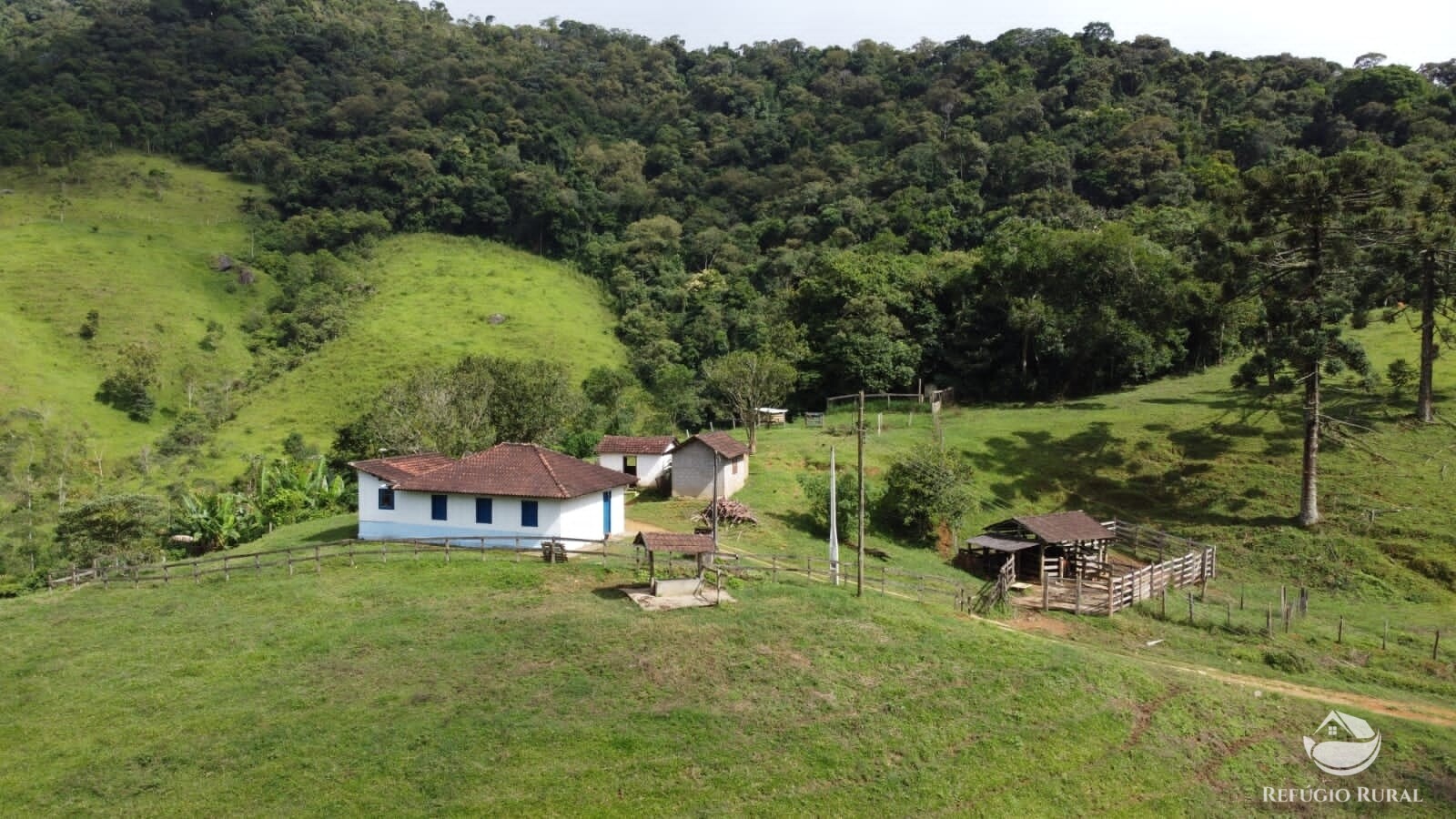 Fazenda à venda com 1 quarto, 142700m² - Foto 9