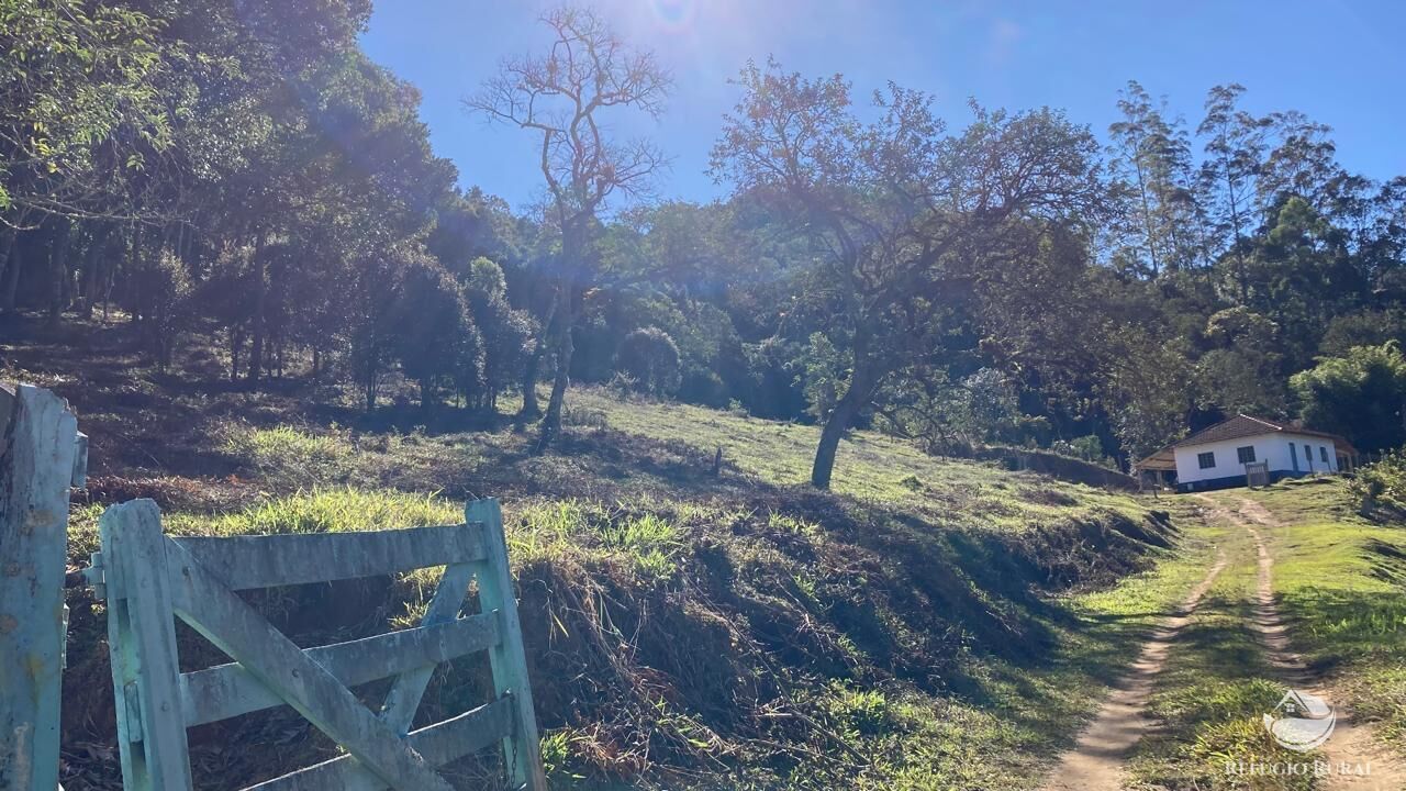 Sítio à venda com 2 quartos, 121000m² - Foto 2