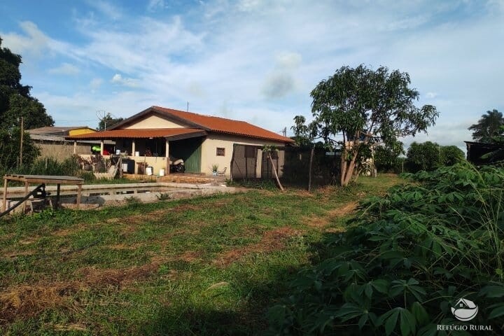 Fazenda à venda com 2 quartos, 16m² - Foto 2