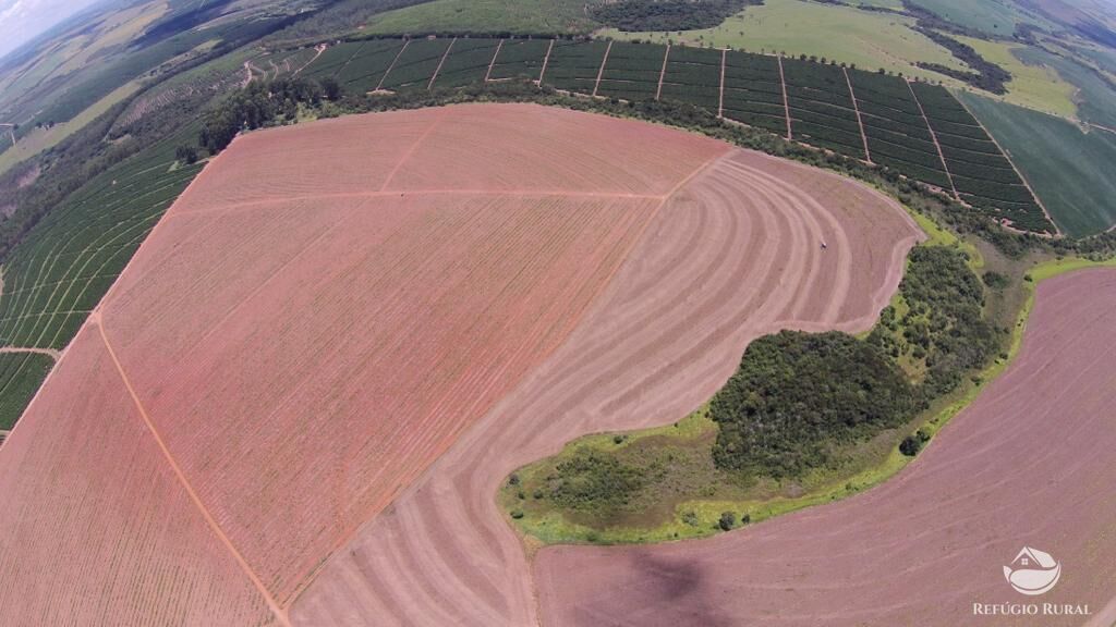 Fazenda em Ibiá/Minas Gerais — Ref HX4YPU — Imagem 18