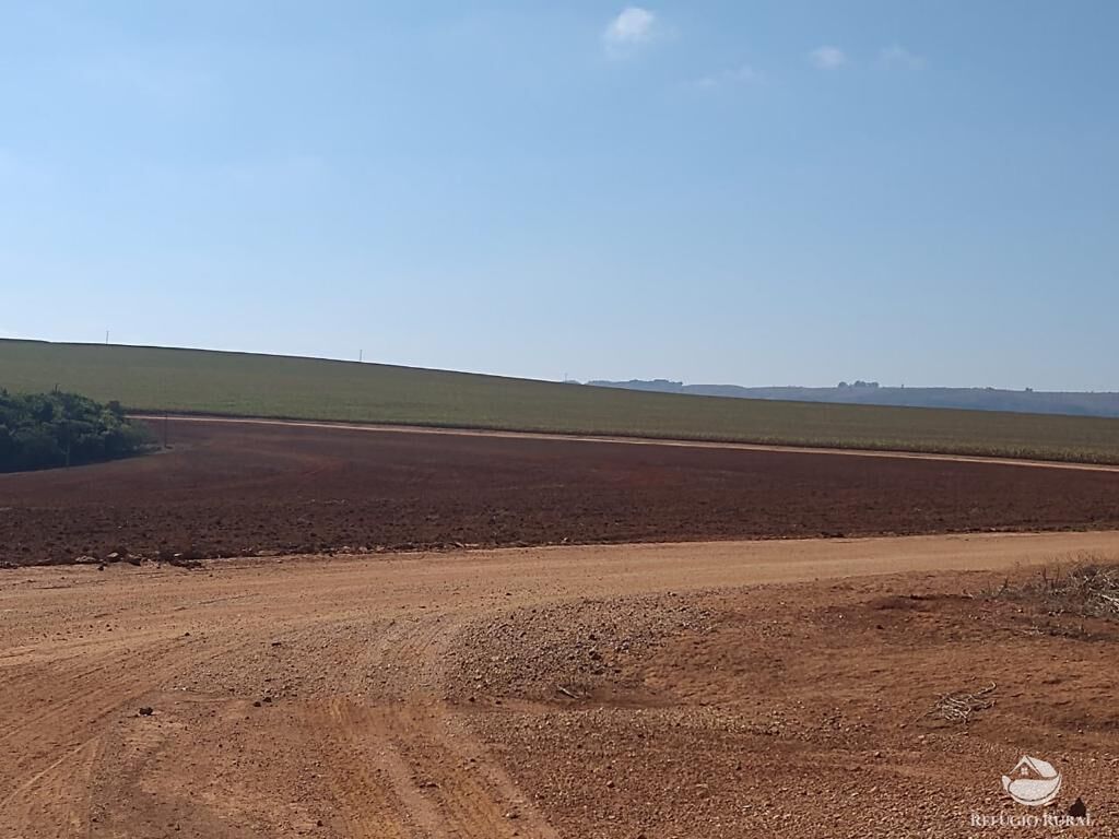 Fazenda em Ibiá/Minas Gerais — Ref HX4YPU — Imagem 23