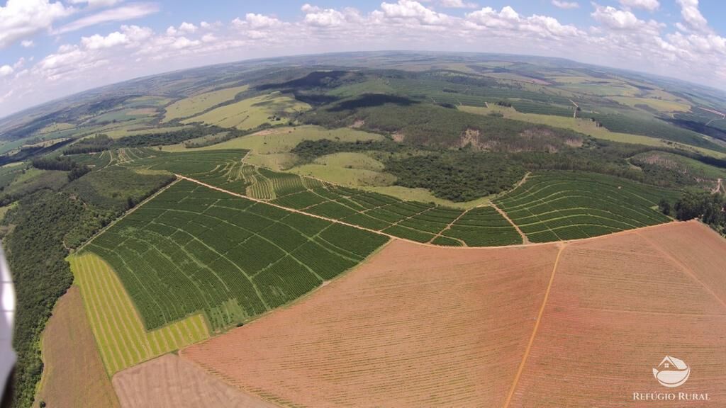Fazenda em Ibiá/Minas Gerais — Ref HX4YPU — Imagem 20