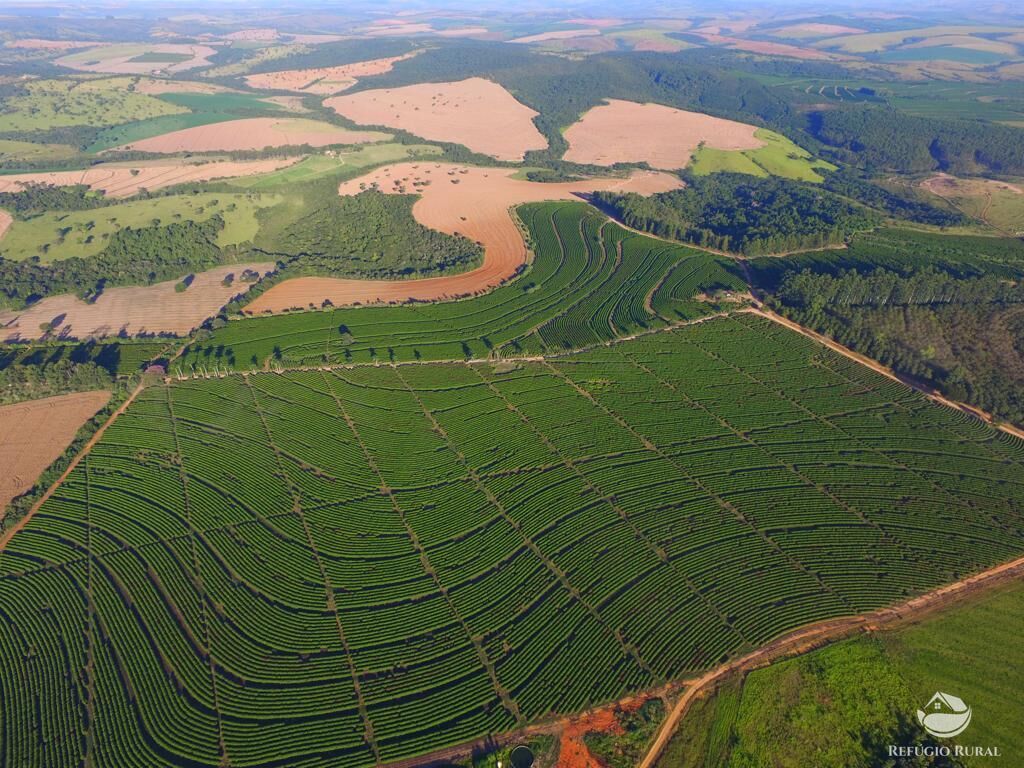 Fazenda em Ibiá/Minas Gerais — Ref HX4YPU — Imagem 34
