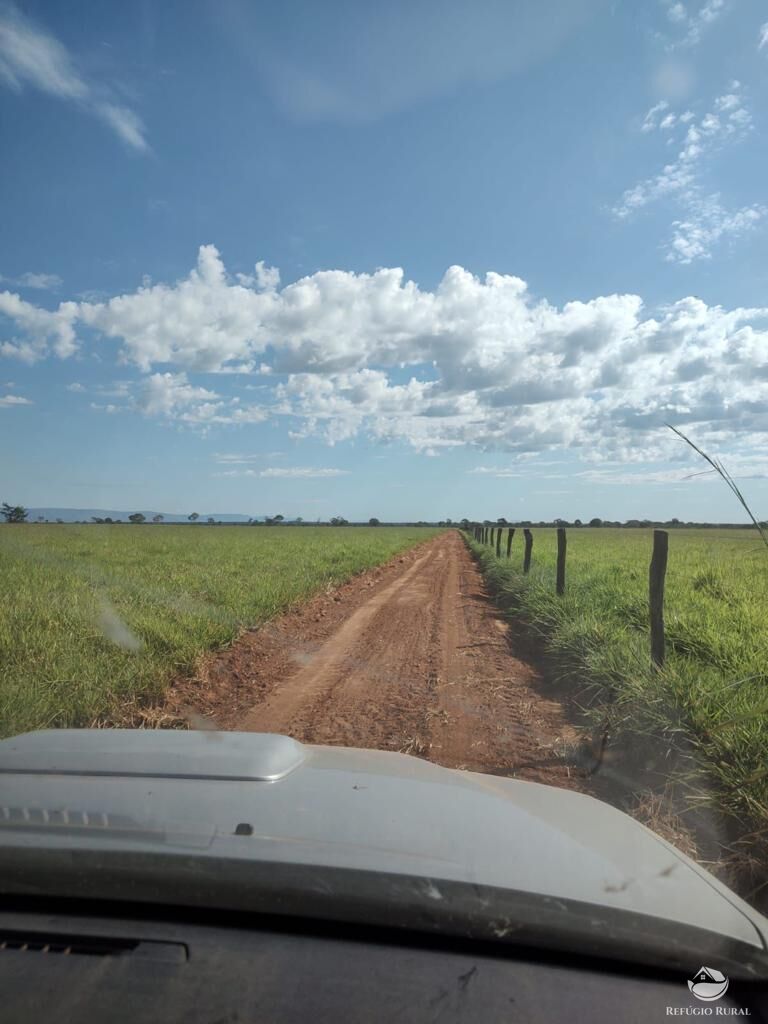 Fazenda à venda com 11 quartos, 48593600m² - Foto 12