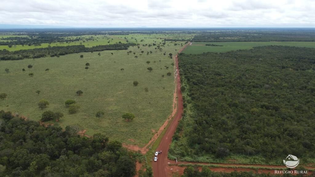 Fazenda à venda com 11 quartos, 48593600m² - Foto 17