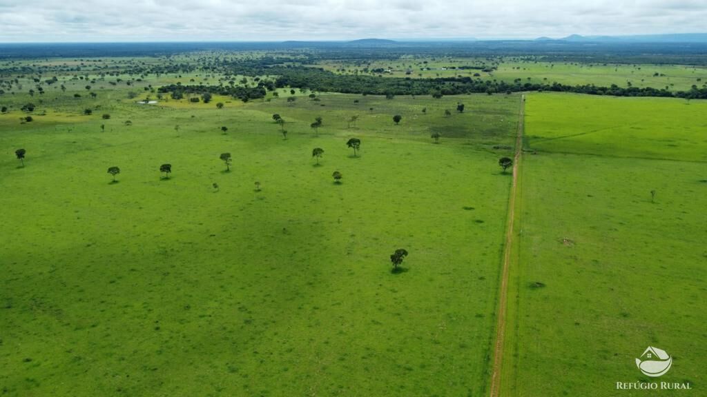 Fazenda à venda com 11 quartos, 48593600m² - Foto 37