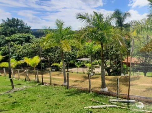 Fazenda à venda com 14 quartos, 121000m² - Foto 3