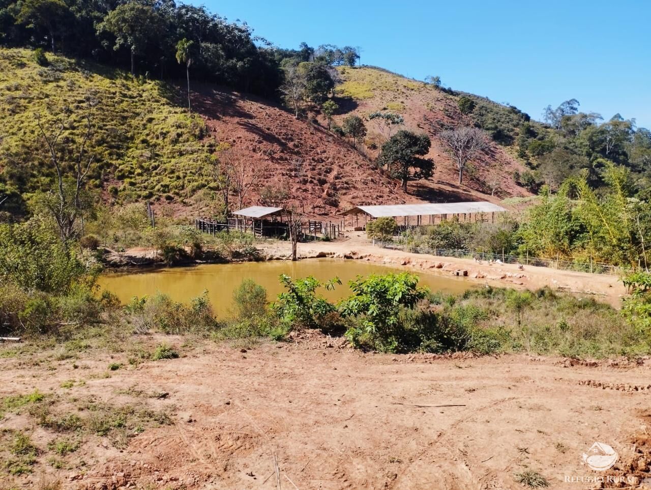 Fazenda à venda com 2 quartos, 1210000m² - Foto 26