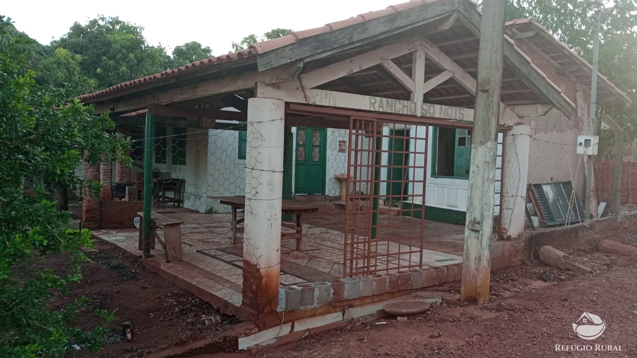 Fazenda à venda com 1 quarto, 187m² - Foto 8