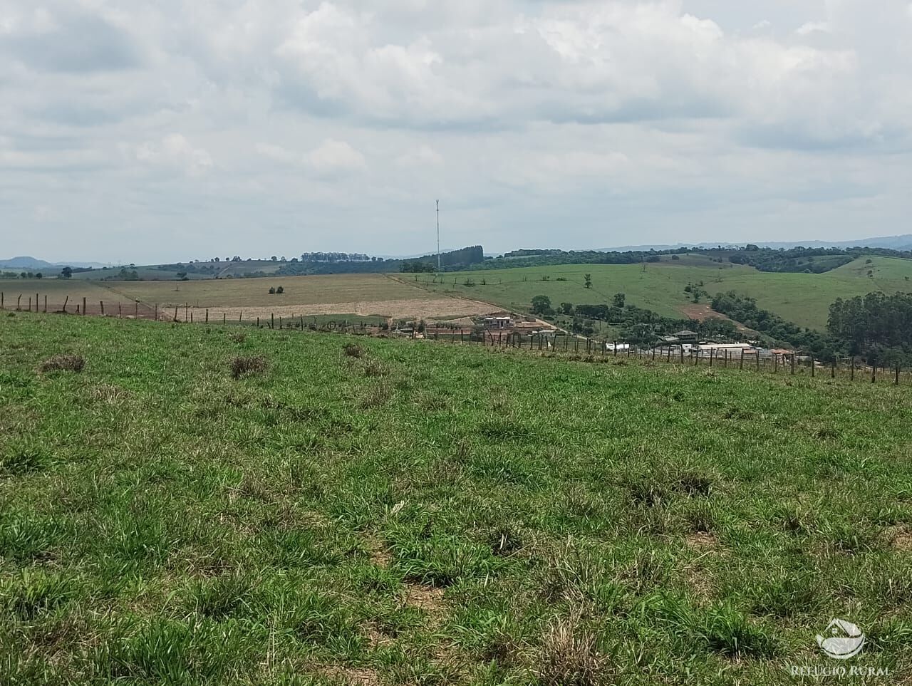 Fazenda à venda com 2 quartos, 774400m² - Foto 17