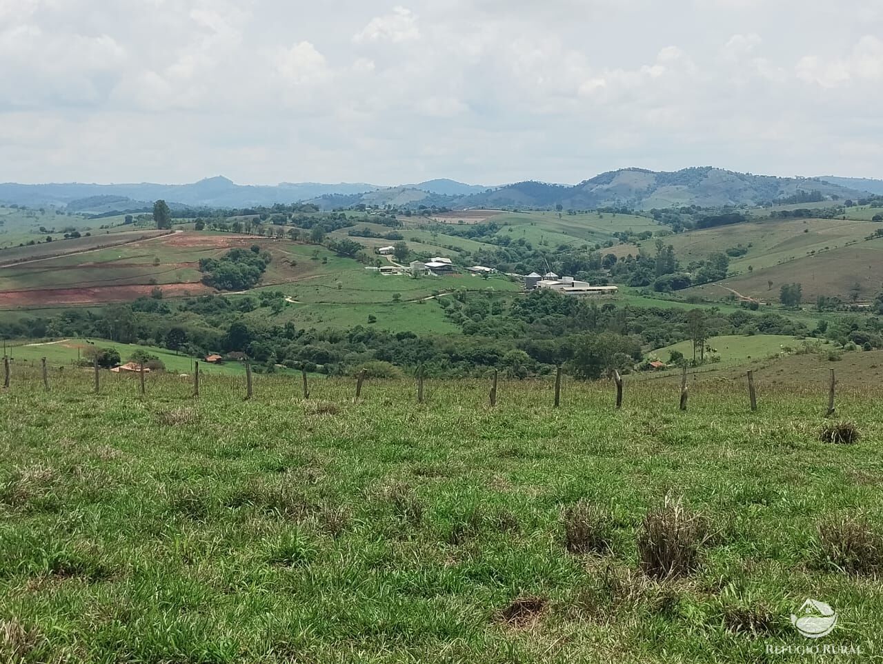 Fazenda à venda com 2 quartos, 774400m² - Foto 18