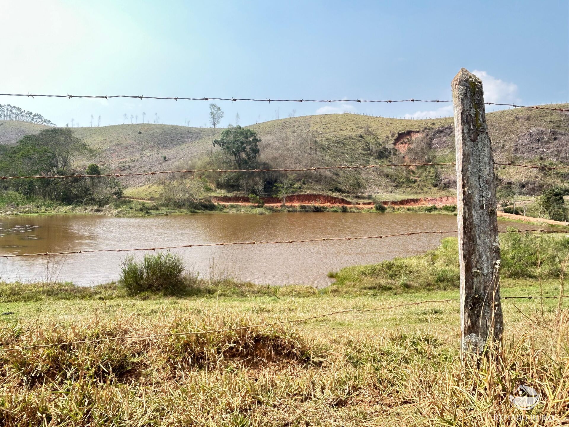 Fazenda à venda com 1 quarto, 3315400m² - Foto 4