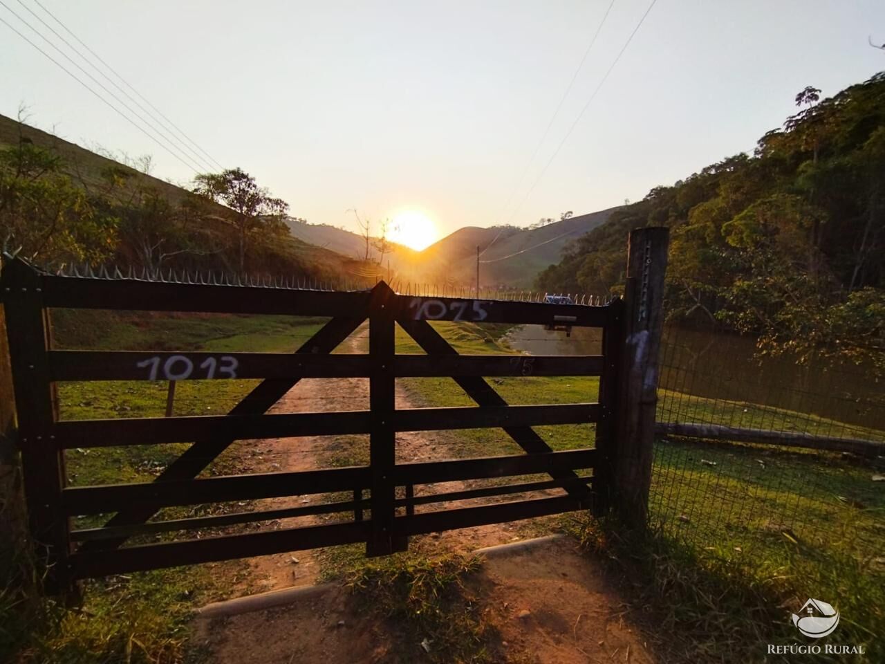 Fazenda à venda com 3 quartos, 1306800m² - Foto 16