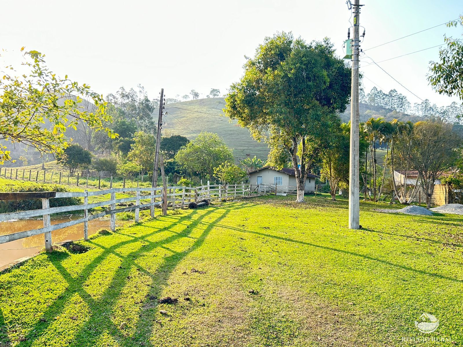 Fazenda à venda com 3 quartos, 1306800m² - Foto 11