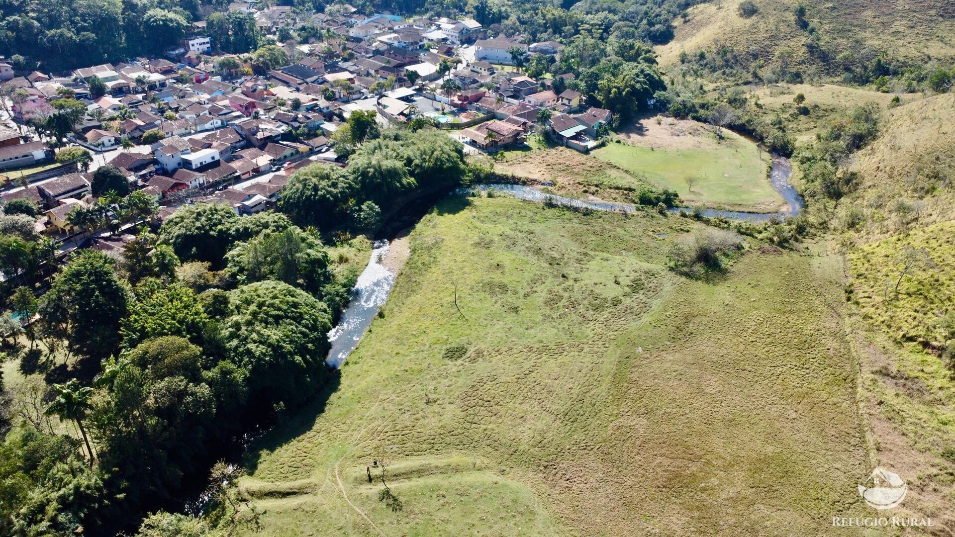 Chácara à venda com 1 quarto, 20000m² - Foto 9