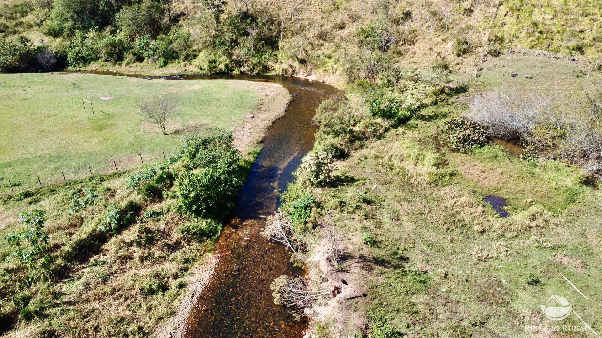 Chácara à venda com 1 quarto, 20000m² - Foto 8