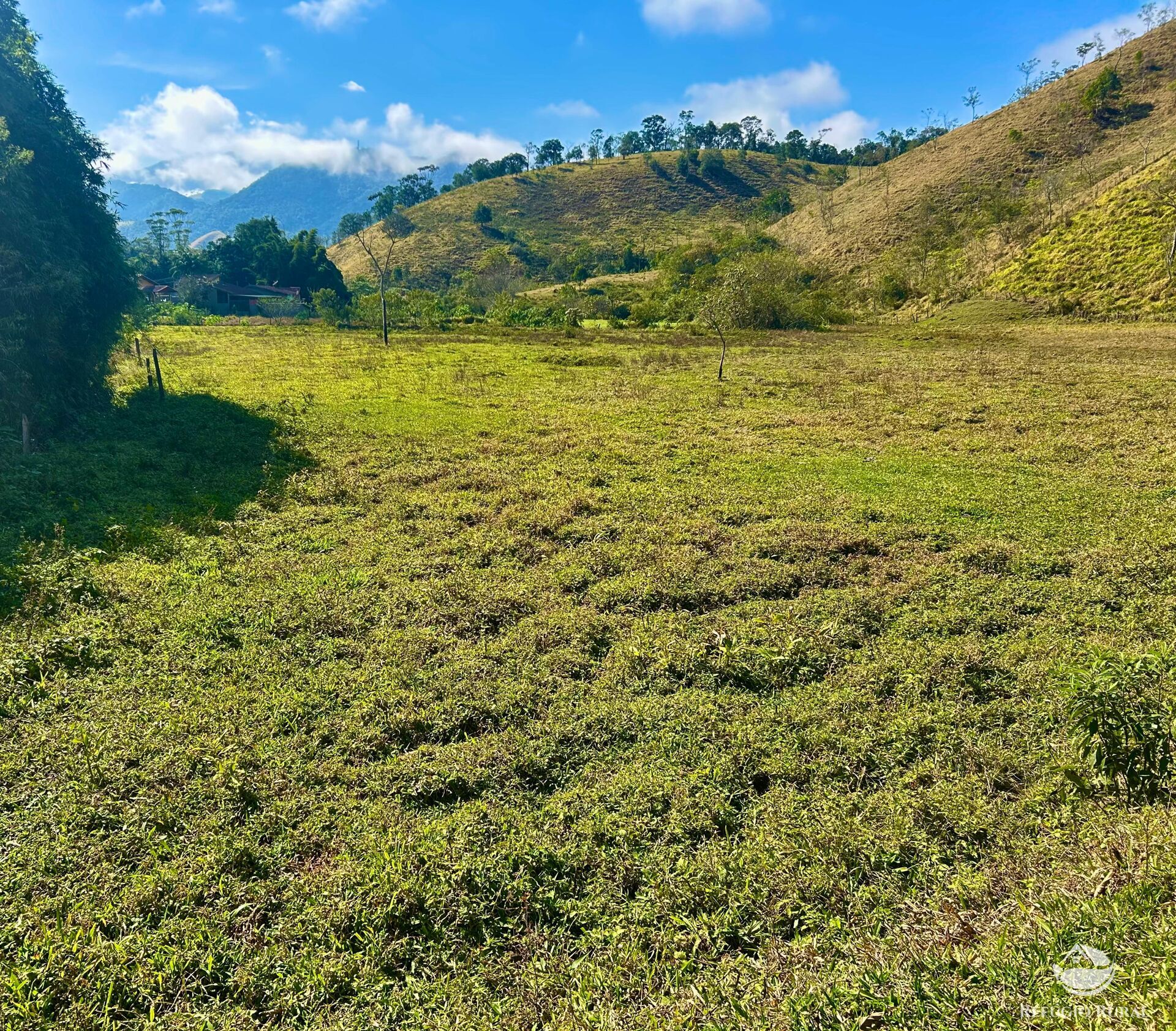 Chácara à venda com 1 quarto, 20000m² - Foto 30