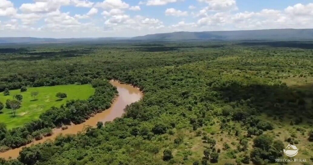Fazenda, 690 hectares - Foto 2