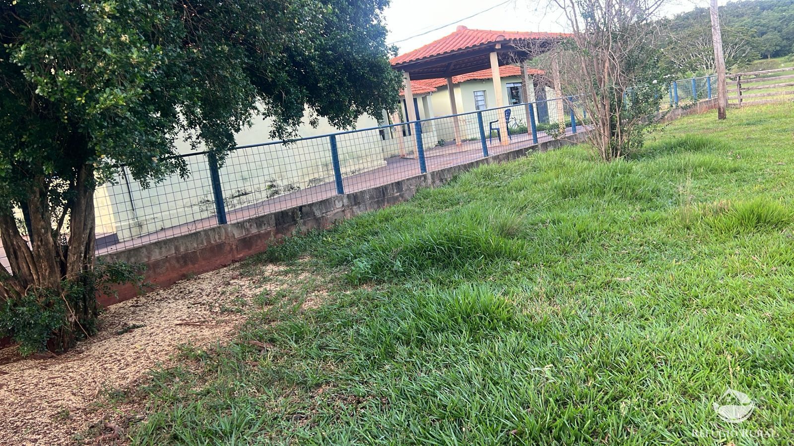 Fazenda à venda com 2 quartos, 4840000m² - Foto 2