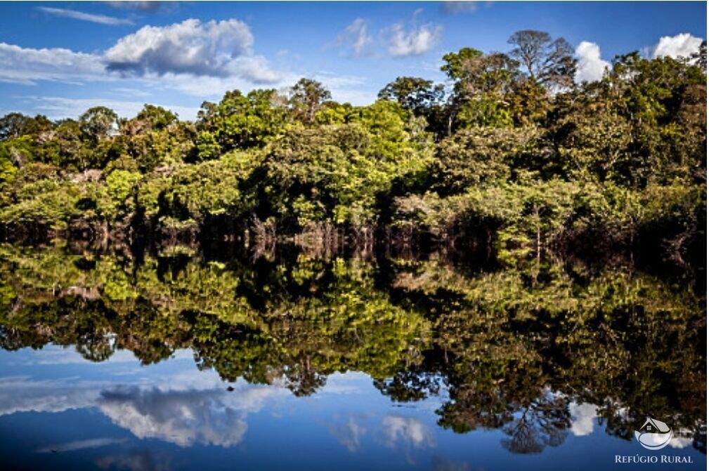 Fazenda à venda com 1 quarto, 365827100m² - Foto 1