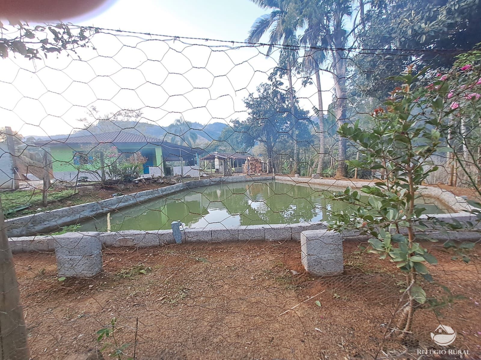 Chácara à venda com 3 quartos, 9000m² - Foto 22