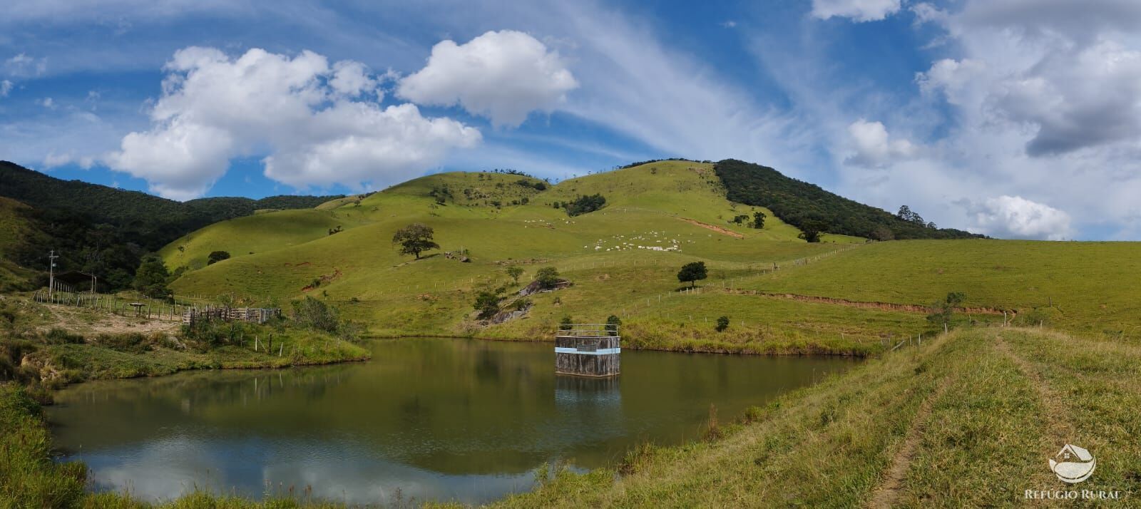 Fazenda à venda com 1 quarto, 2420000m² - Foto 39