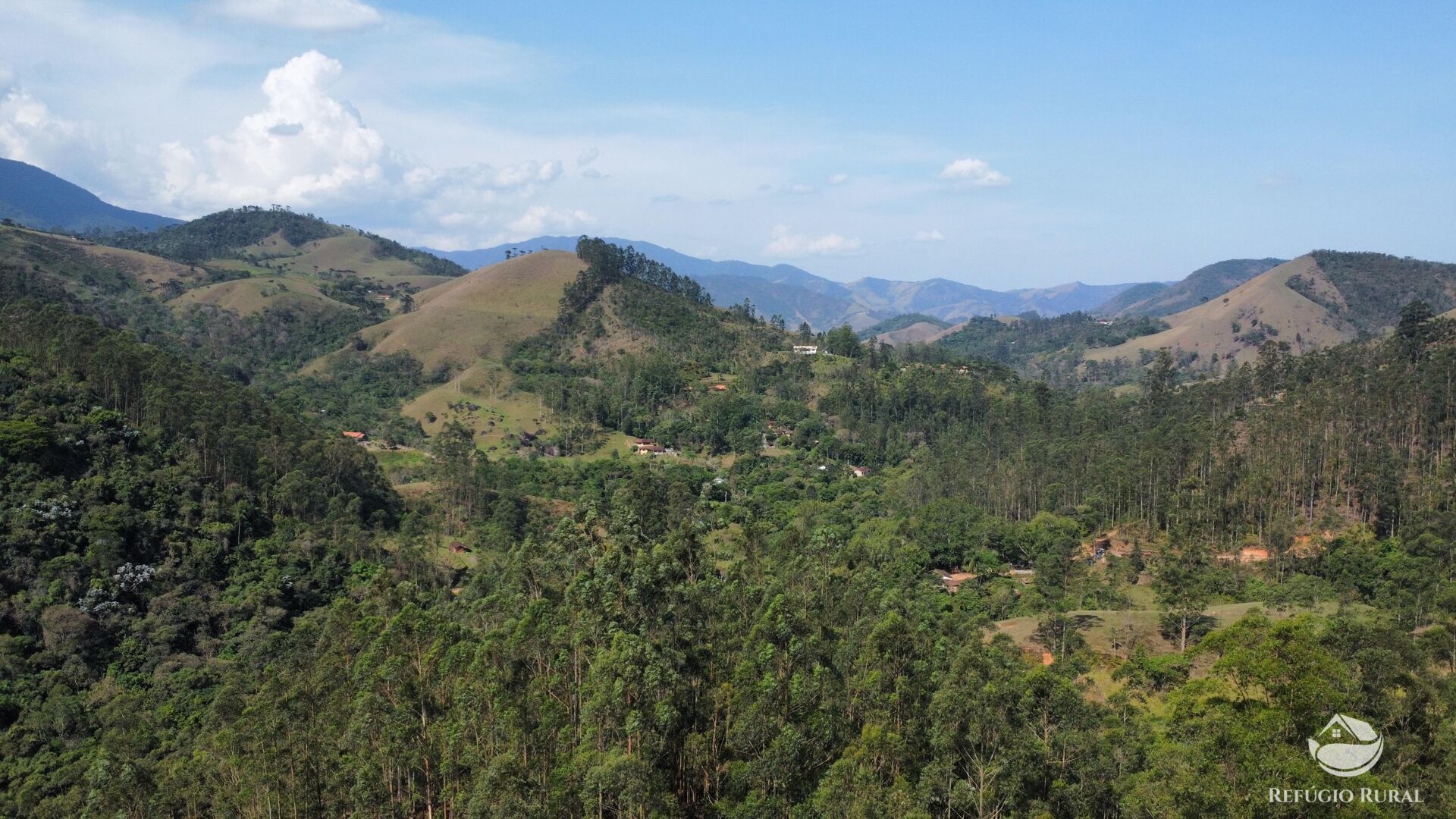 Fazenda à venda com 3 quartos, 20000m² - Foto 46