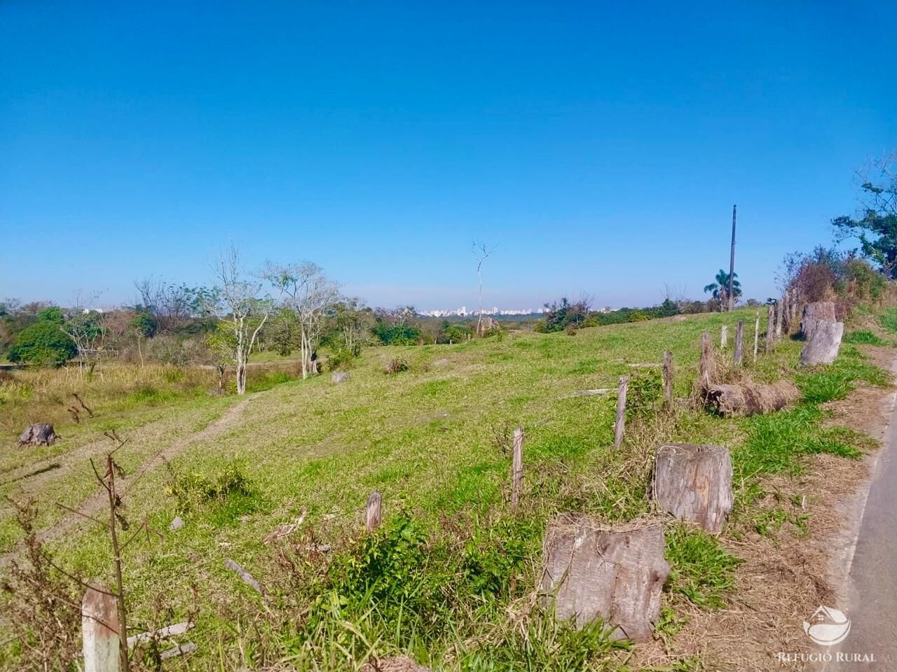 Fazenda à venda com 1 quarto, 1113200m² - Foto 8