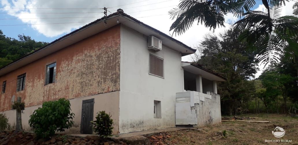 Fazenda à venda com 2 quartos, 314600m² - Foto 1