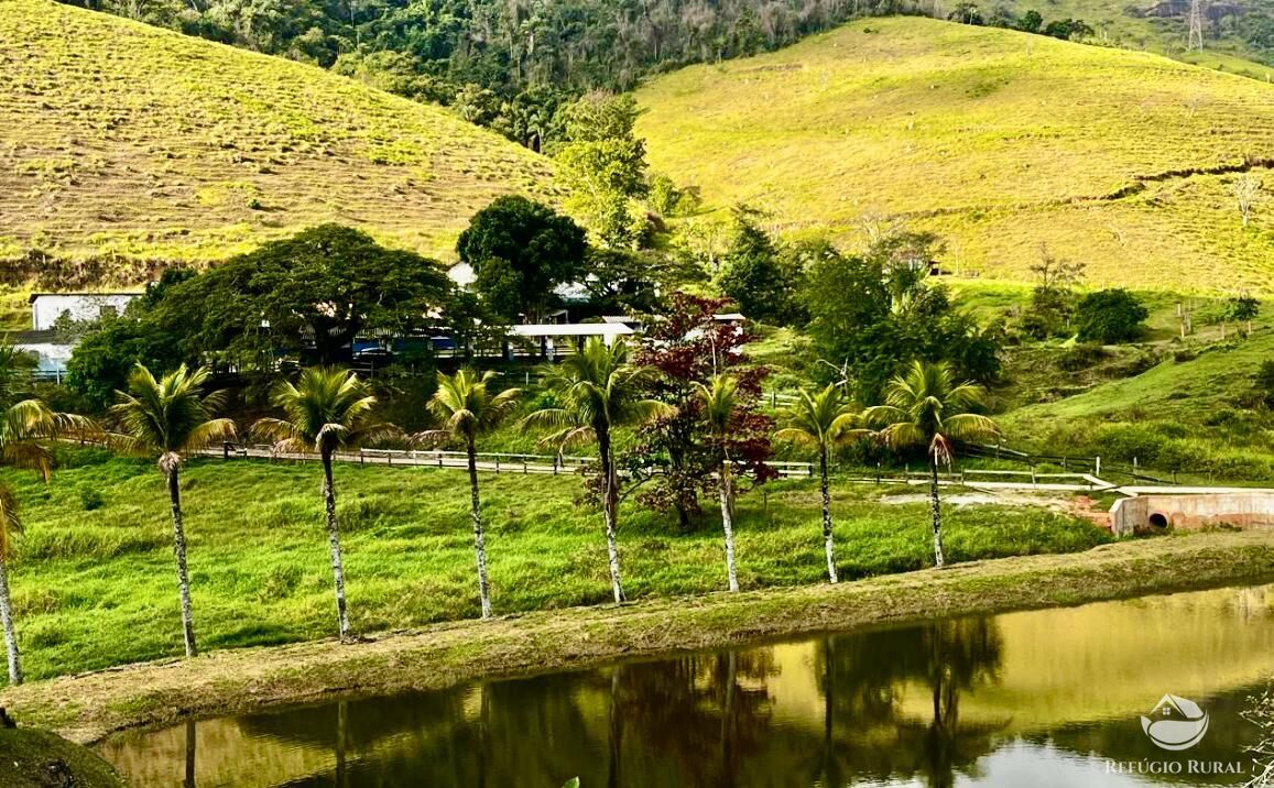 Fazenda à venda com 12 quartos, 11858000m² - Foto 1