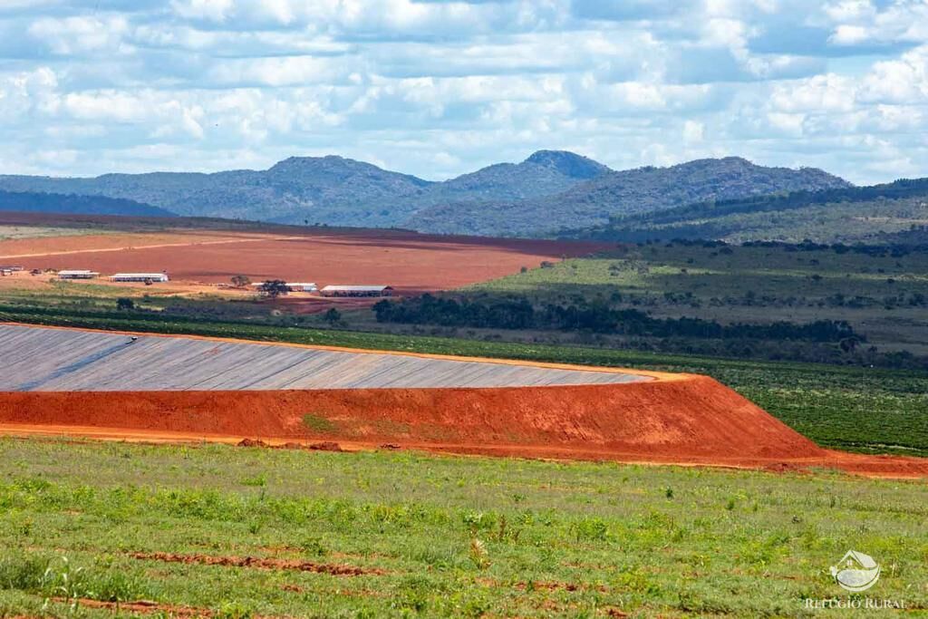 Fazenda à venda com 3 quartos, 30000000m² - Foto 6