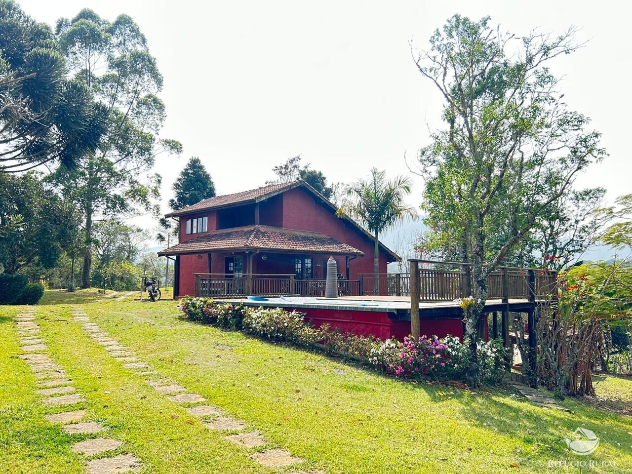 Fazenda à venda com 4 quartos, 360000m² - Foto 1