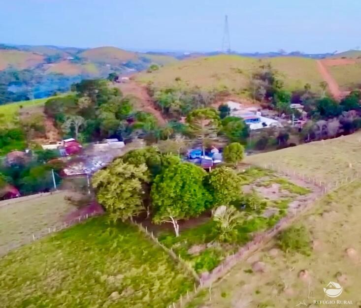 Chácara à venda com 3 quartos, 1300m² - Foto 43