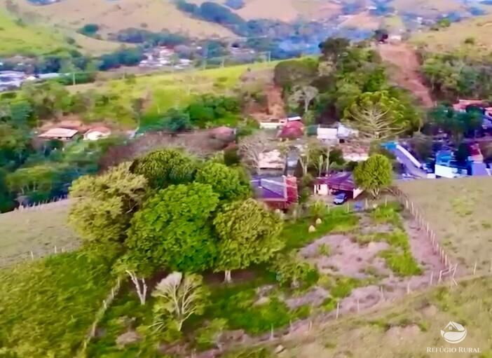 Chácara à venda com 3 quartos, 1300m² - Foto 3